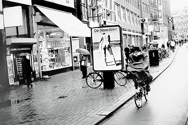 AmsterdamWallenRedLightDistrictPhoto13